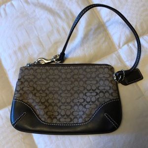 Coach wristlet wallet
